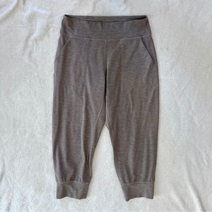 Lululemon align jogger crop, size 10, Heathered Lunar Rock